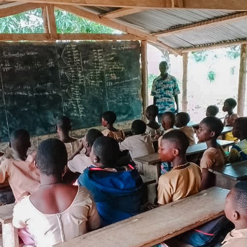 soutien à l'éducation